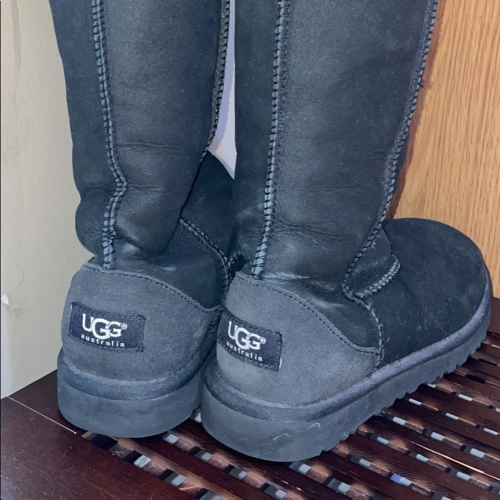 Authentic kid’s Ugg classic tall boots. Size 3
